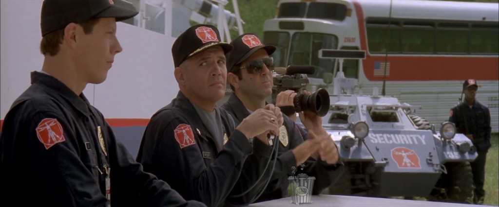 Esa mirada dice "Víctor, no lo hagas."